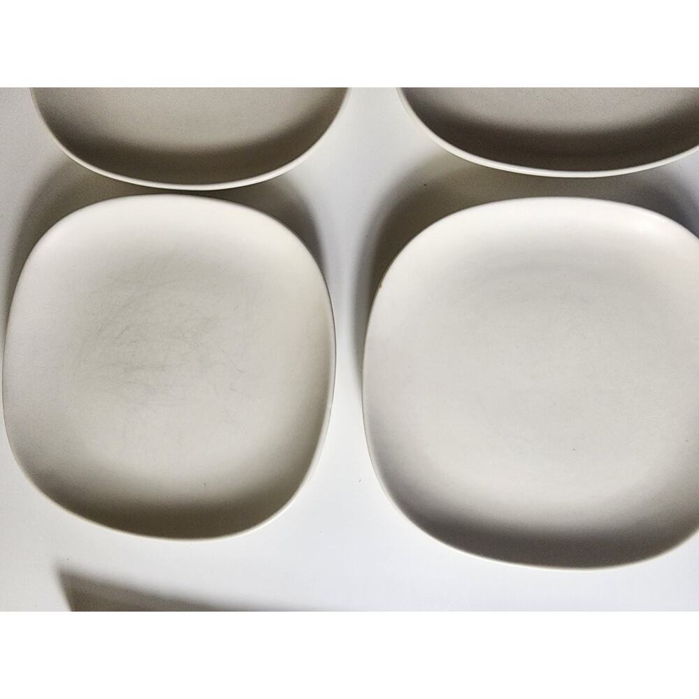 CRATE & BARREL Off White "Parallel" 7.5" Salad Dessert Plates - set of 4 - Picture 4 of 8